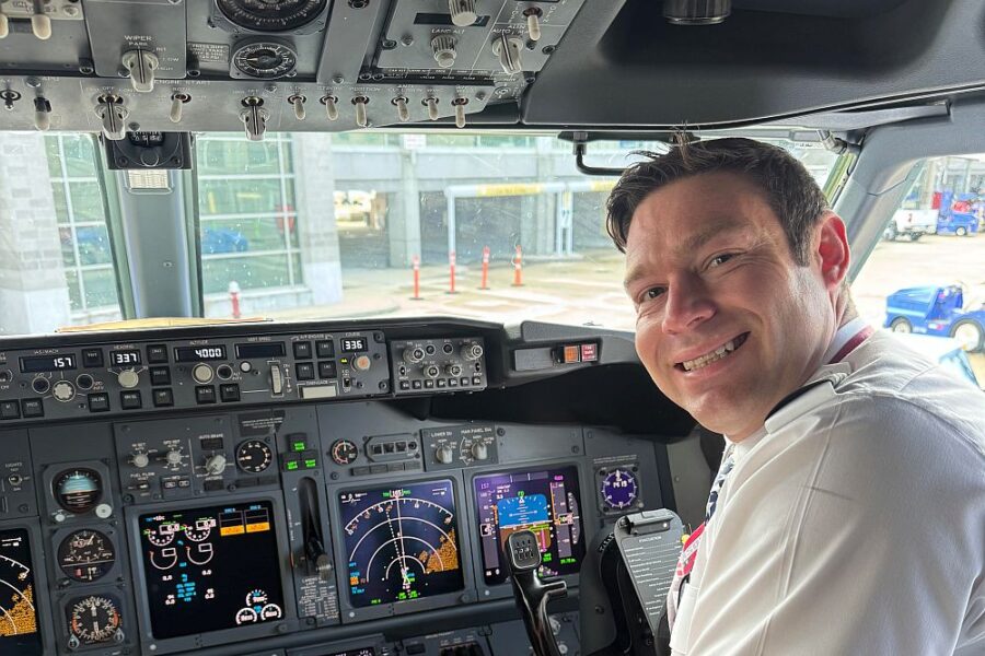 Tyler Hamilton in airplane cockpit. Small Acreage Management from 30,000 feet.